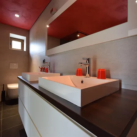 Luxury With Pool , Cleaning Included Holiday home