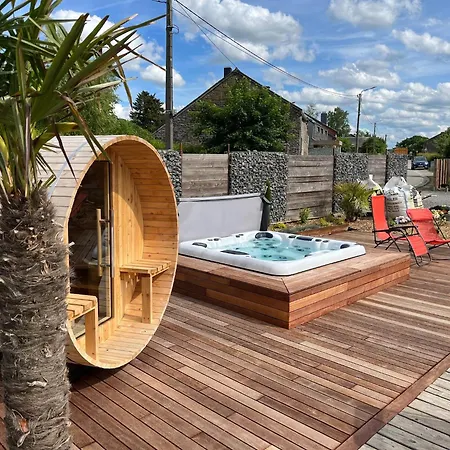 Holiday home Luxury With Pool , Cleaning Included