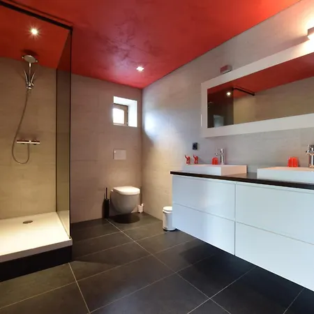 Luxury With Pool , Cleaning Included Holiday home *